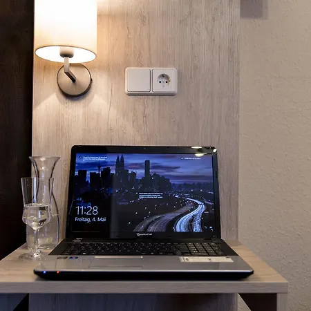 Garni Muehlenhof Hotel Wusterhausen